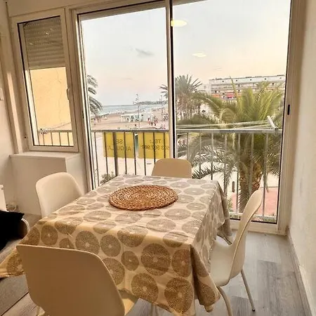 A Pie De Playa Apartment